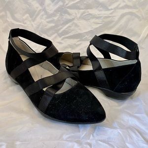 Jambu Black Leather CrossStrap Ballet Flats Sz 8